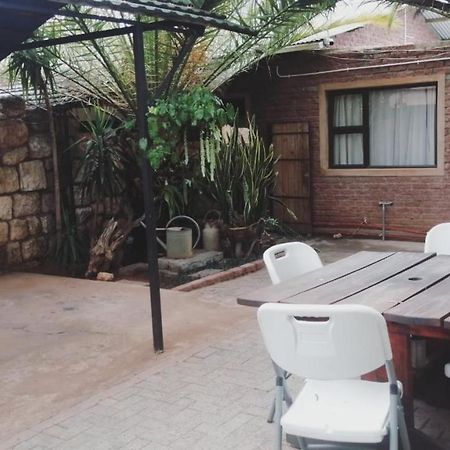 Villa Africa Guesthouse Tsumeb Exterior foto